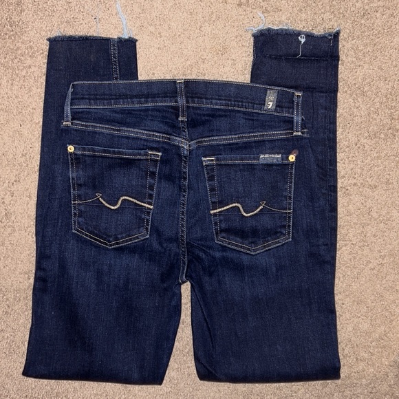 Seven for all Mankind Guinevere Jeans - NWOT Dark Wash - Picture 5 of 6